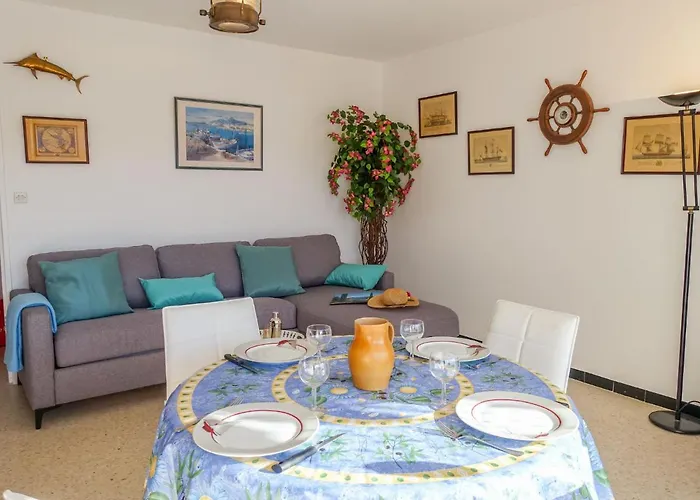 Les Cyclades-9 By Interhome Апартаменты Ле-Лаванду