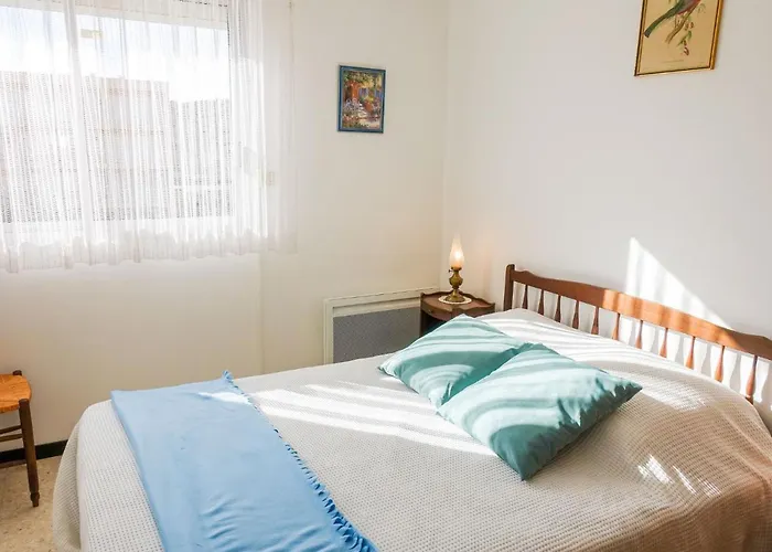 Les Cyclades-9 By Interhome * Ле-Лаванду