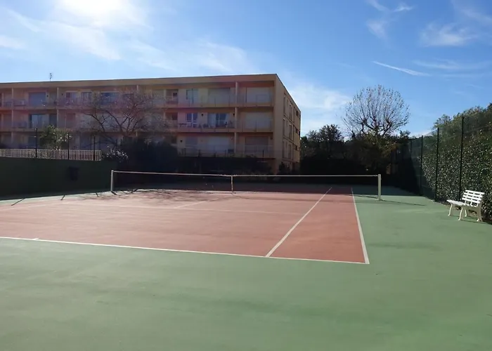 Les Cyclades-9 By Interhome Ле-Лаванду